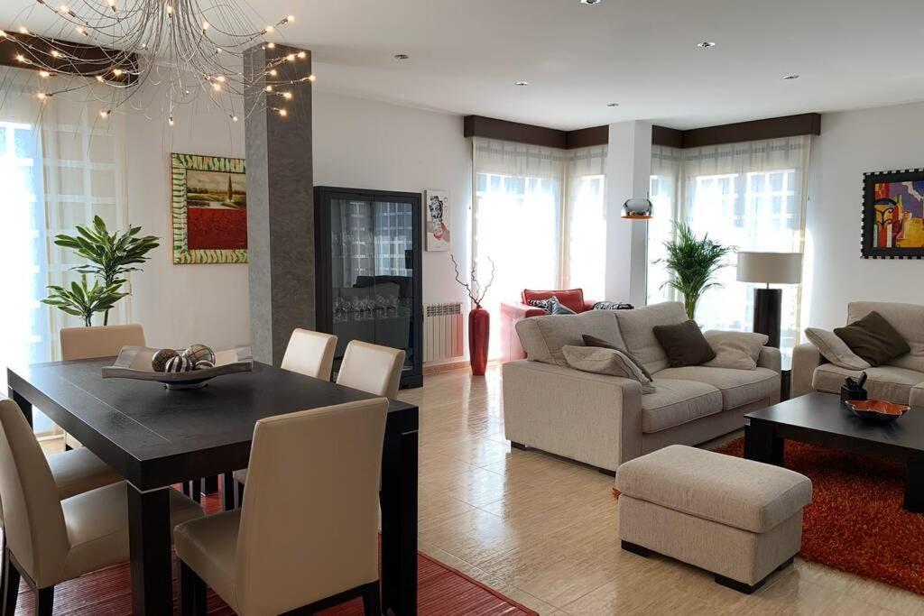 Apartamento Miramar . Amplitud Y Comodidad ألمازورا المظهر الخارجي الصورة