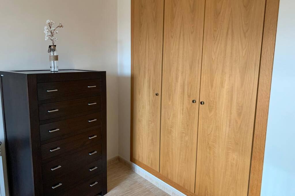 Apartamento Miramar . Amplitud Y Comodidad ألمازورا المظهر الخارجي الصورة