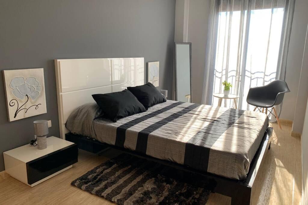 Apartamento Miramar . Amplitud Y Comodidad ألمازورا المظهر الخارجي الصورة